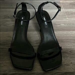 Nine West Black Heeled Sandals Sleek Design